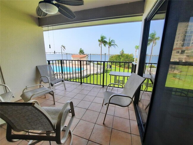 Building Photo - 6291 Bahia Del Mar Cir