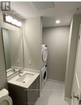 Photo du bâtiment - 15 Queen St S