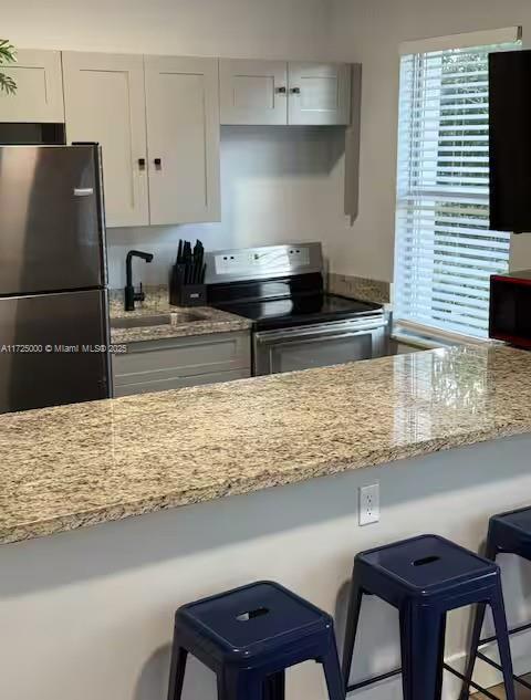 Foto del edificio - 6828 NW 3rd Ave