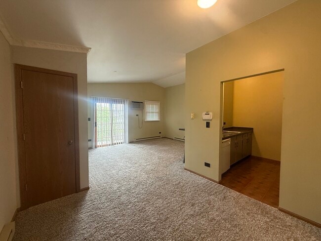 Building Photo - 1375 Cunat Ct