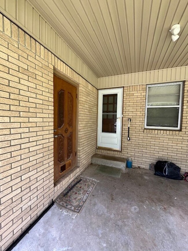 Building Photo - Very nice 3 Bedroom 1.5 Bath Mabelvale Home