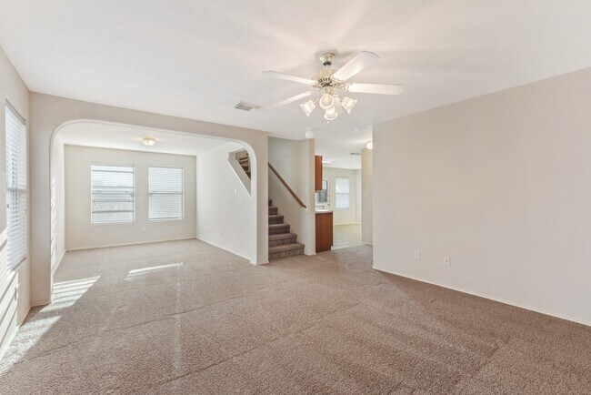 Foto del edificio - 2911 Katy Briar Ln