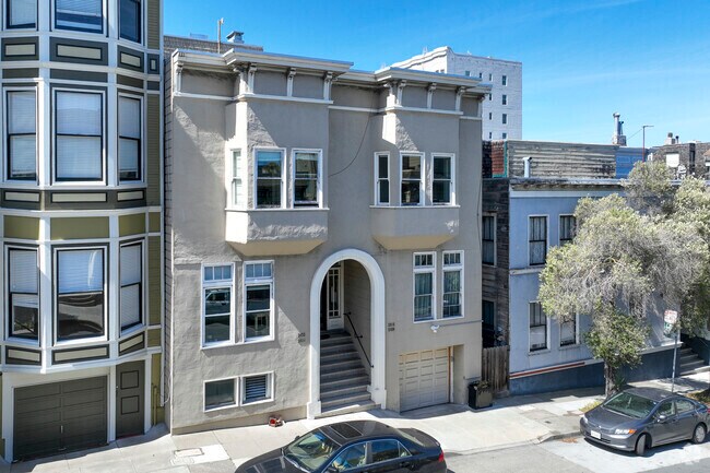 Exterior alternativo - 2918-2924 Pine St