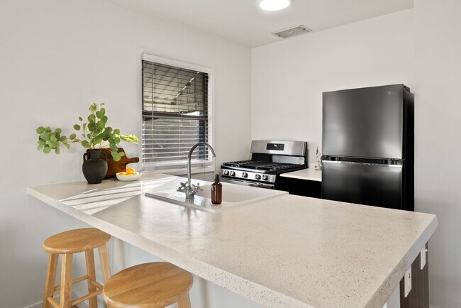 Foto del edificio - 4510 48th St