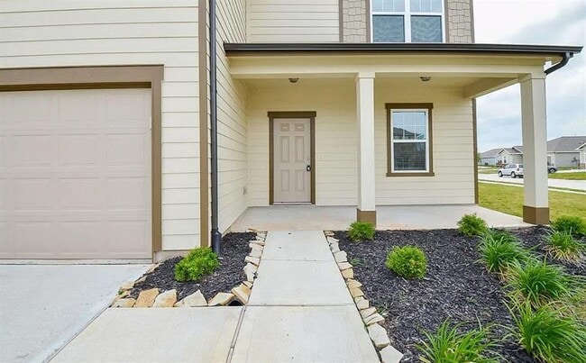 Building Photo - 1000 Lacebark Ln