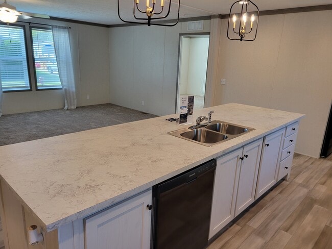 Building Photo - 5080 Cove Ct