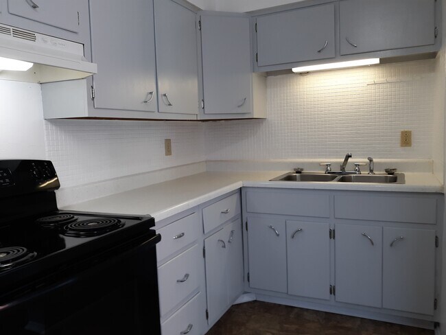 Foto del edificio - 305 South Vine Street