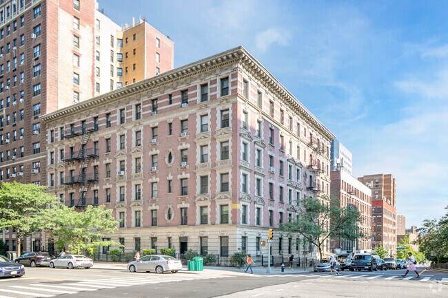 Building Photo - The Vancortlandt