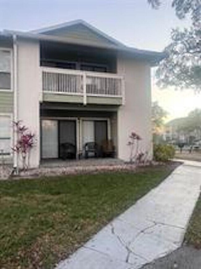 455 ALT 19 S., Palm Harbor, FL 34683 Apartments in Palm Harbor, FL