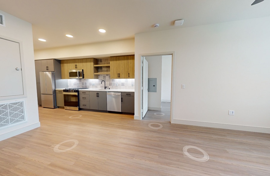 Bowen Apartments