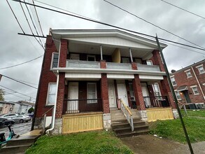 Building Photo - 1574 Indianola Ave