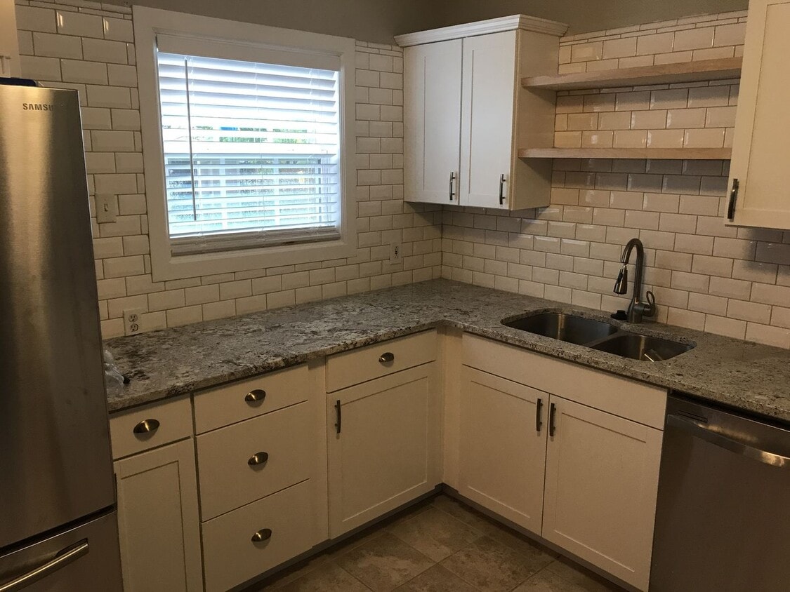 Foto principal - Pre Leasing for fall 2026! 3/2 in Tech Terrace