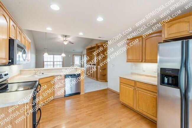 Foto del edificio - 425 Wright Rd