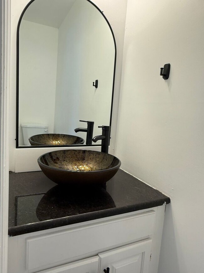 Foto del edificio - Beautiful 2-Bedroom 1.5 Bathroom Home in Elizabethtown School District!