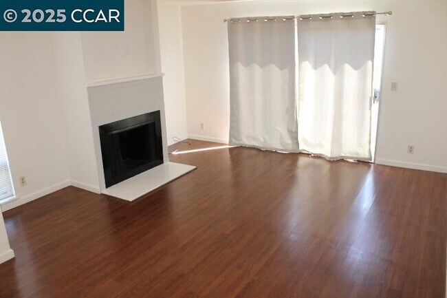 Foto del edificio - 4811 Appian Way