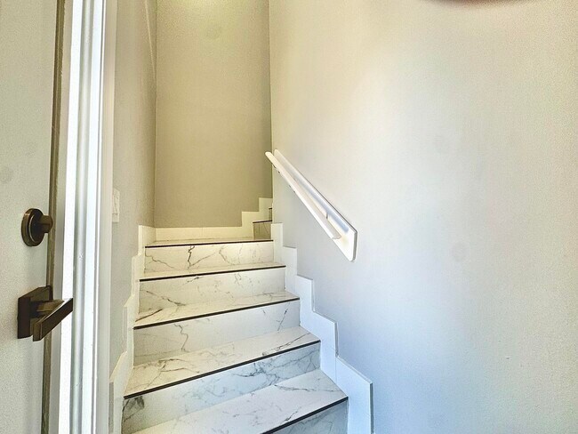 Foto del edificio - 340 NW 67th St