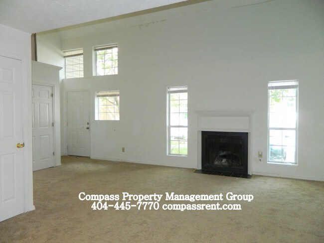 Building Photo - 3788 London Dr