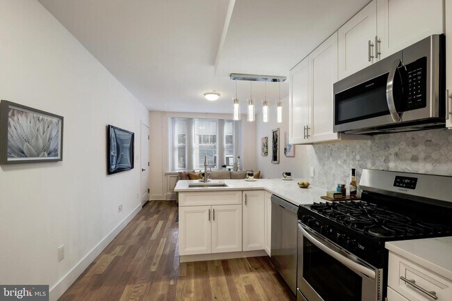 Foto del edificio - 1705 Rittenhouse Sq