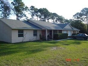 Building Photo - 5527 Wendy Lee Dr