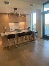 Building Photo - 44 East Ave