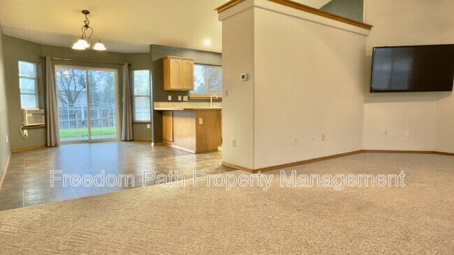 Building Photo - 1181 Elderberry Cir