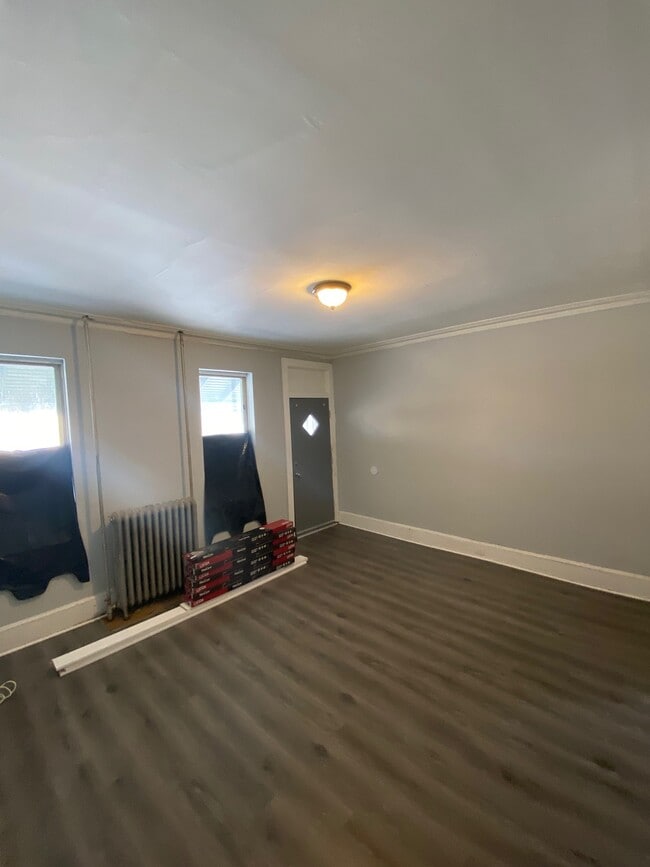 Building Photo - 4551 Mulberry St