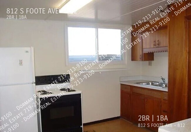 Building Photo - 812 S Foote Ave