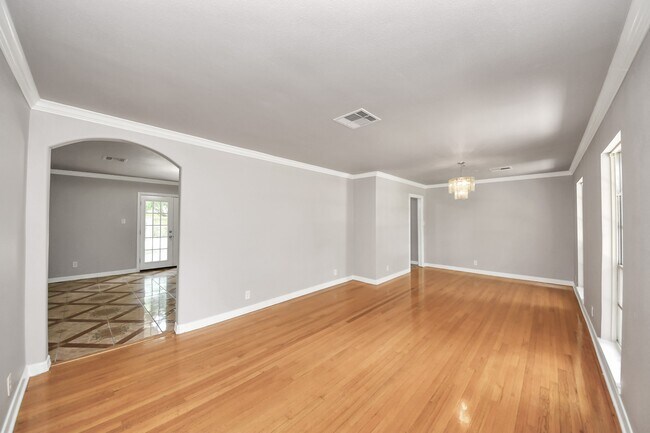 Building Photo - 10206 Catlett Ln