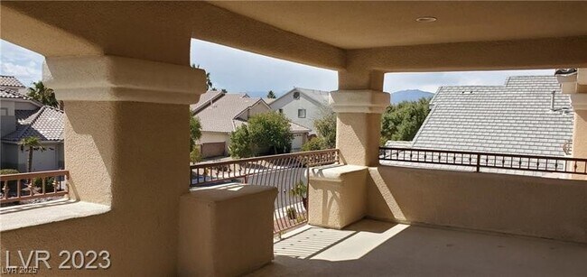 Foto del edificio - 5808 Amber Station Ave