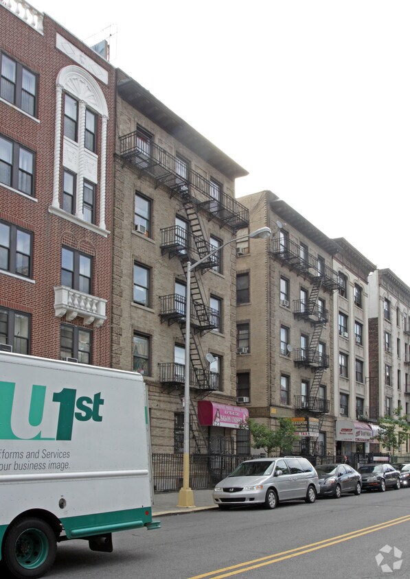 Building Photo - 623-625 W 185th St