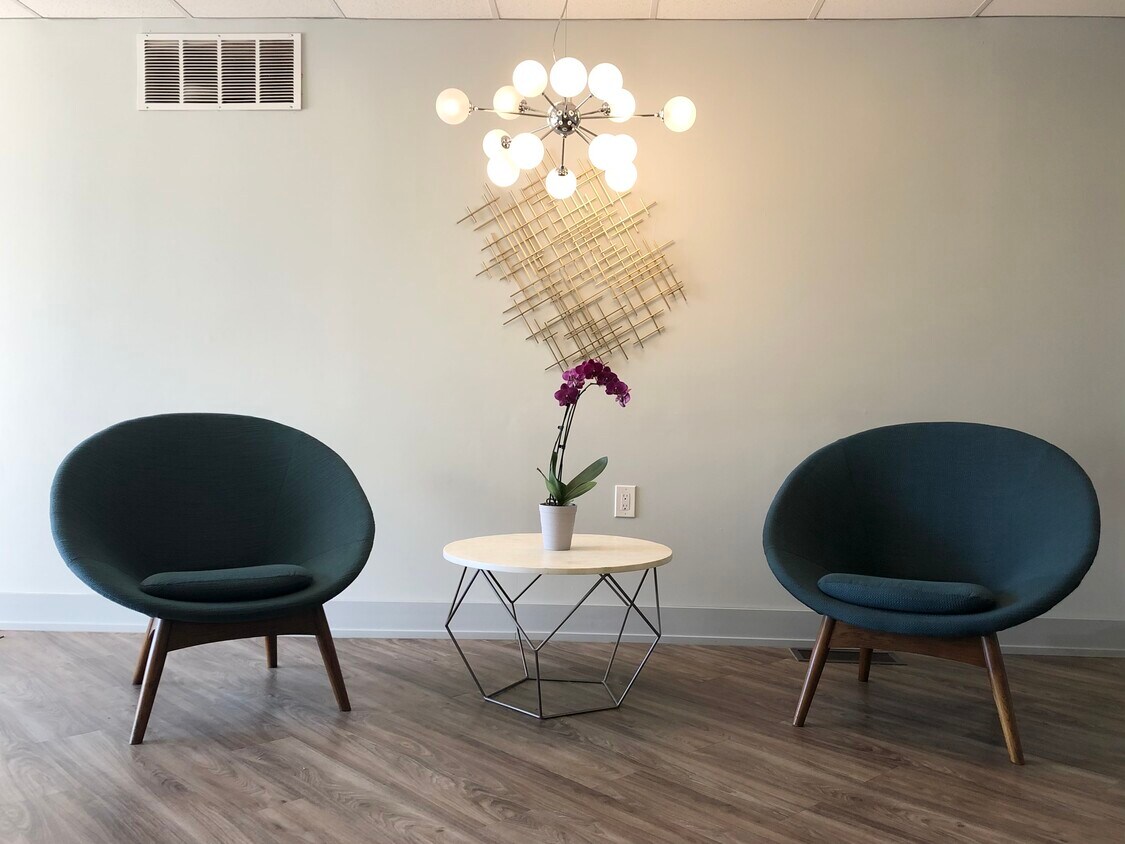 EMR Apartments 1505 N Peoria Ave Peoria, IL Apartments for Rent in