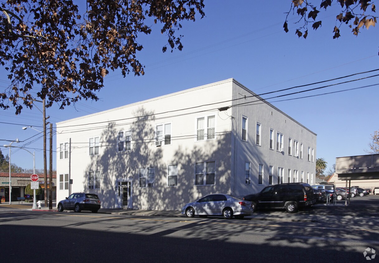 887 ¡Franklin ¡St - 887 Franklin St