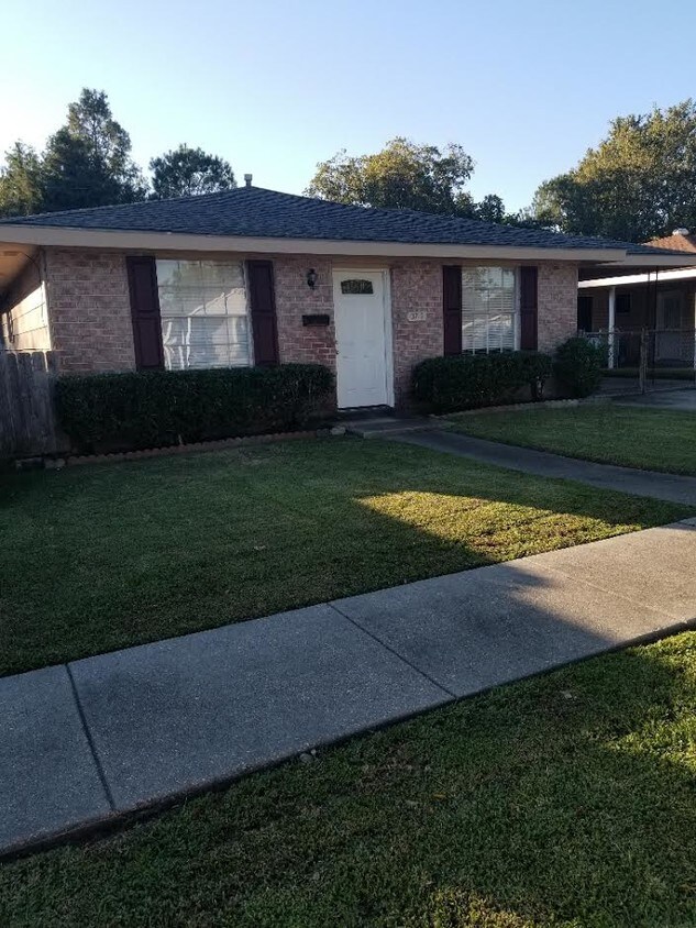 3713 E Loyola Dr, Kenner, LA 70065 House Rental in Kenner, LA