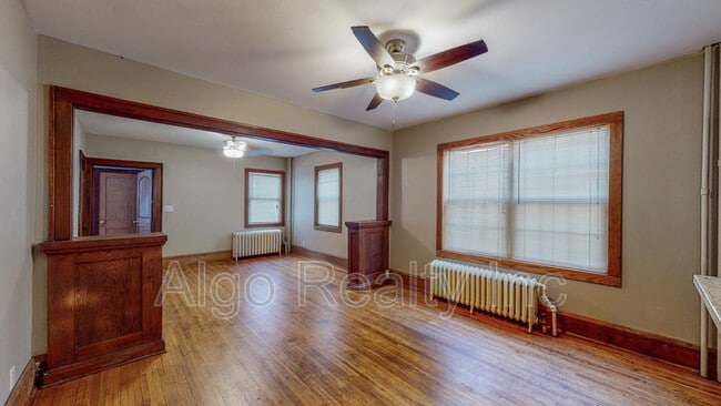 Building Photo - 609 Snelling Ave N