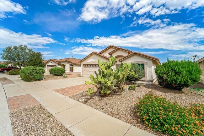 Foto del edificio - Spacious 4BR House in Tucson