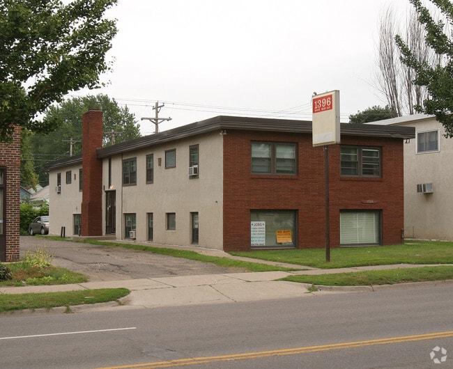 1396 White Bear Ave N, Saint Paul, MN 55106 Apartments in Saint Paul, MN