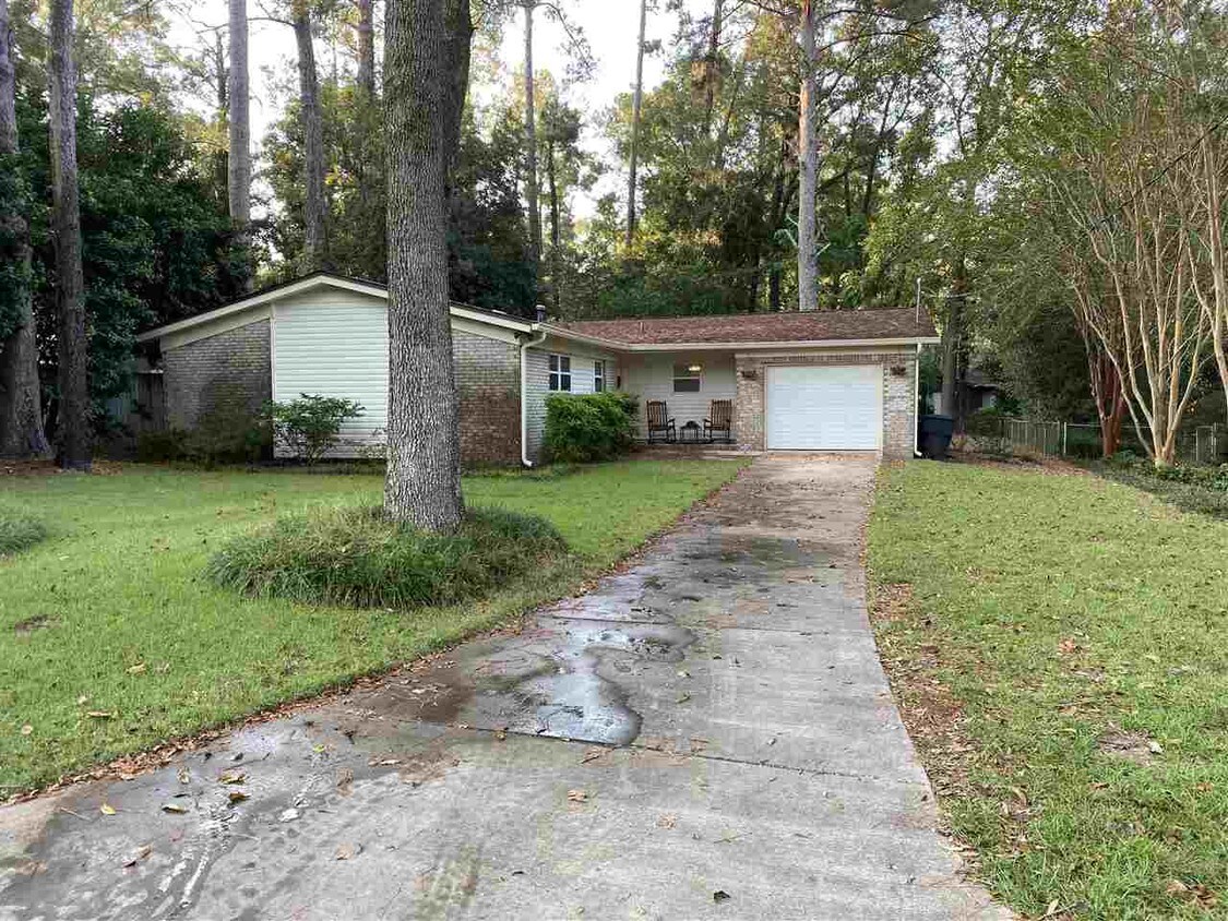 2003 Travis Cir, Tallahassee, FL 32303 House Rental in Tallahassee