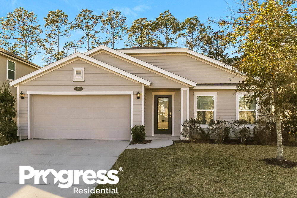 Foto principal - 387 Samara Lakes Pkwy