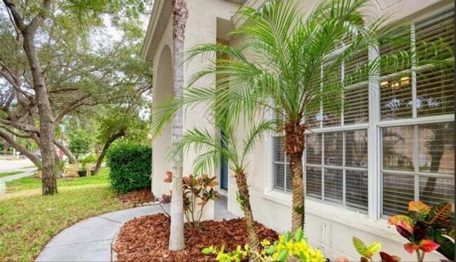 Foto del edificio - 1821 Longview Ln