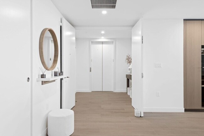 Foto del edificio - 900 N Ocean Blvd
