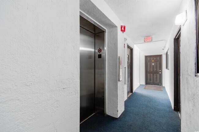 Building Photo - 2609 S Ocean Blvd