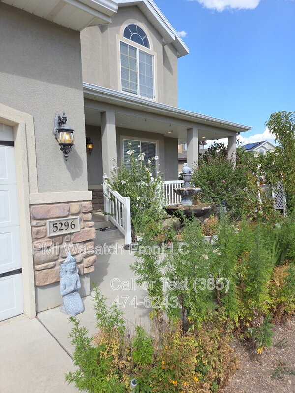 Building Photo - 5296 Ravenna Ct