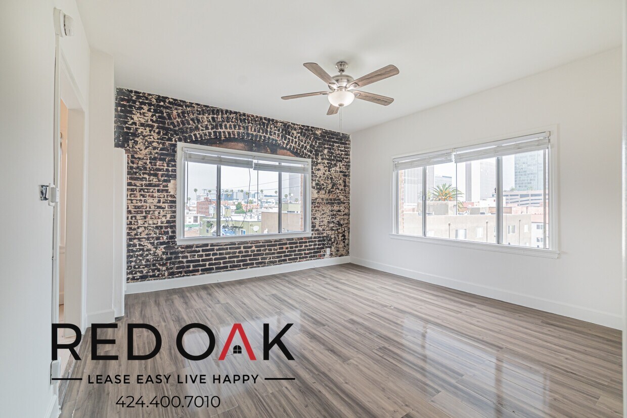 Foto principal - 2933 W 8th St