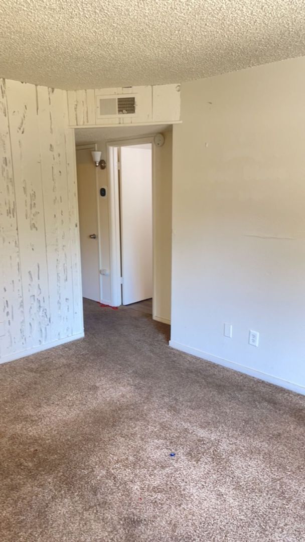Foto del edificio - 4233 N Bengston Ave