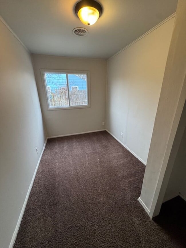 Building Photo - 4622 Smith St