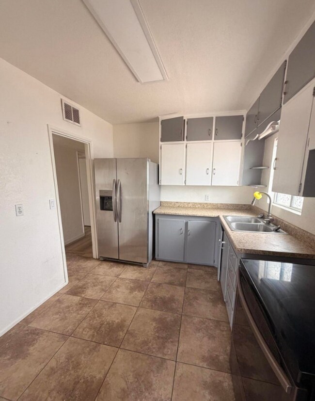 Foto del edificio - Quaint 3 Bed 1 Bath Home in the Heart of Florence, AZ!
