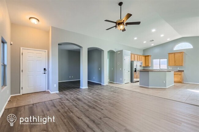 Foto del edificio - 44196 Vineyard Street