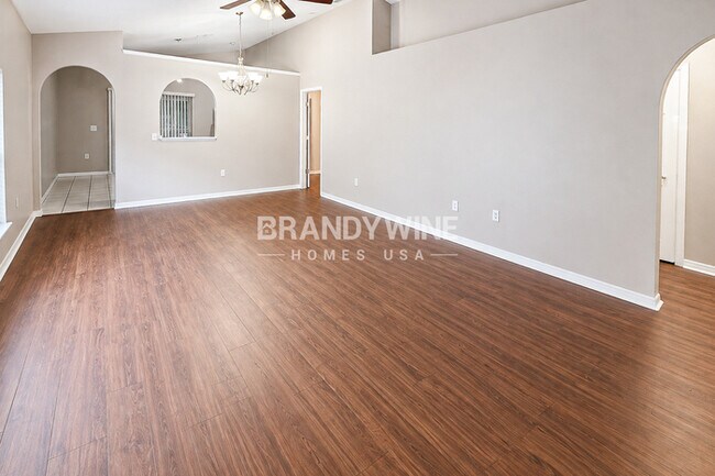Building Photo - 353 Placid Lake Dr