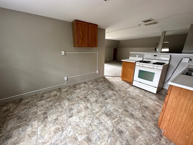 Foto del edificio - 103 N View St