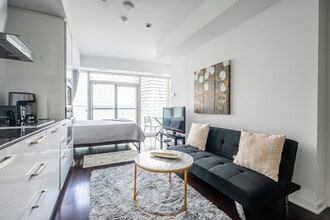 Building Photo - 25 York St